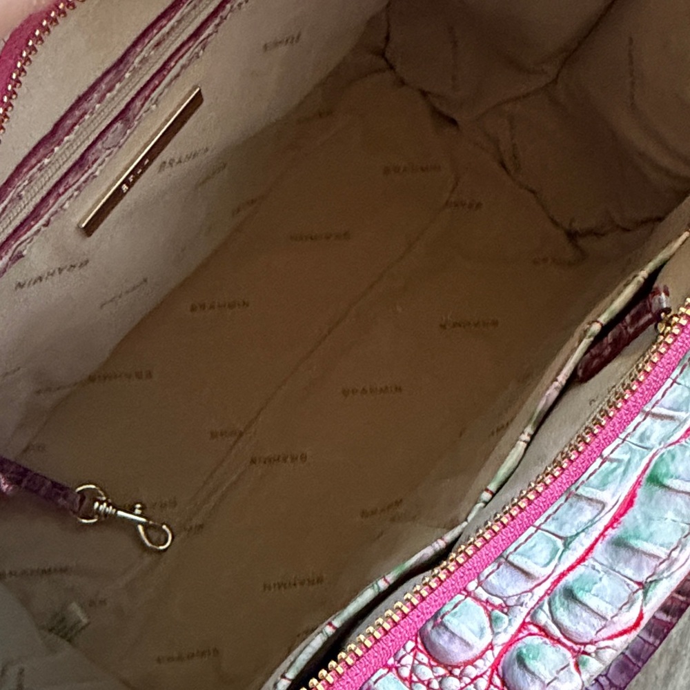 Brahmin Priscilla Melbourne in Julep Pink & Green Croc-Embossed Satchel. - Picture 5 of 16